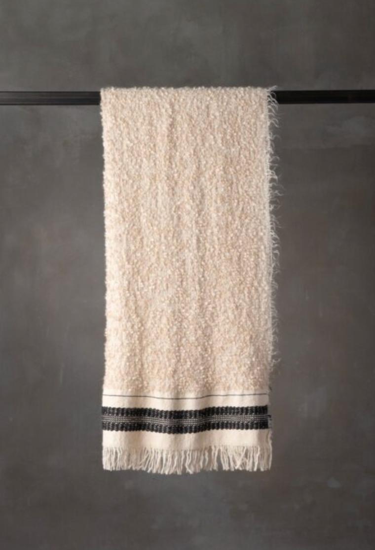 Cicatrice Throw