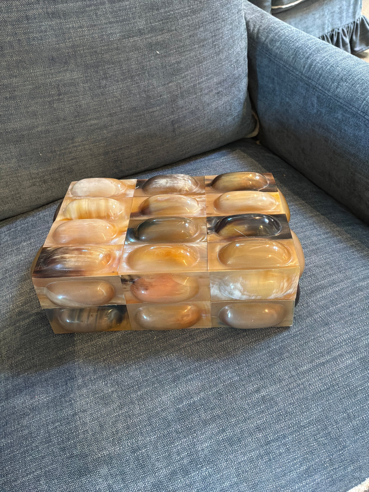 3D Horn Bubble Box