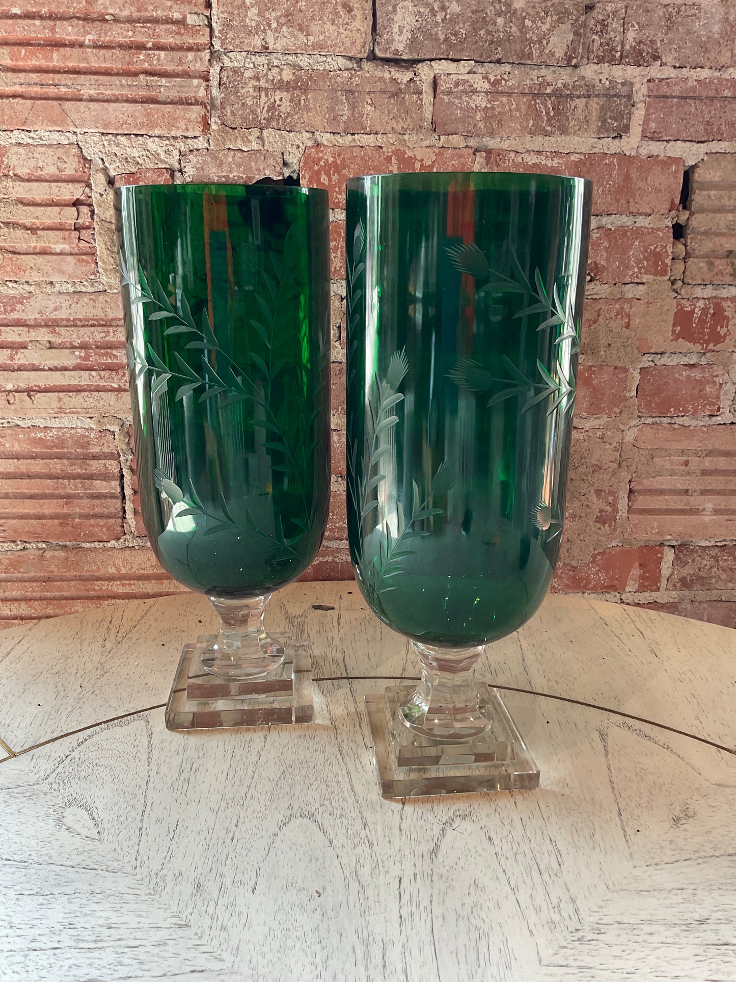 Hurricane Green Etched Flowers and Stems