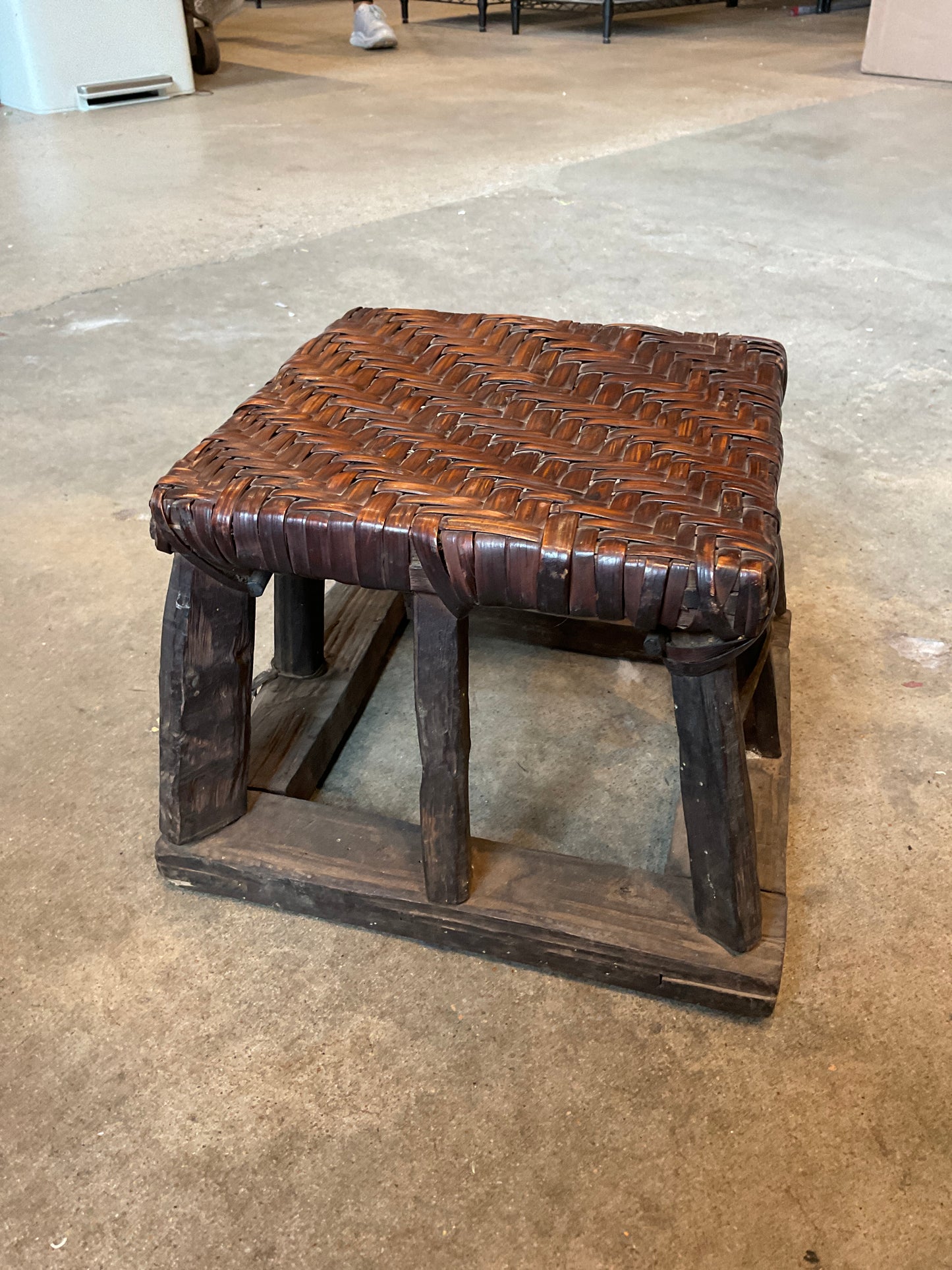 Siheyuan Stool Square