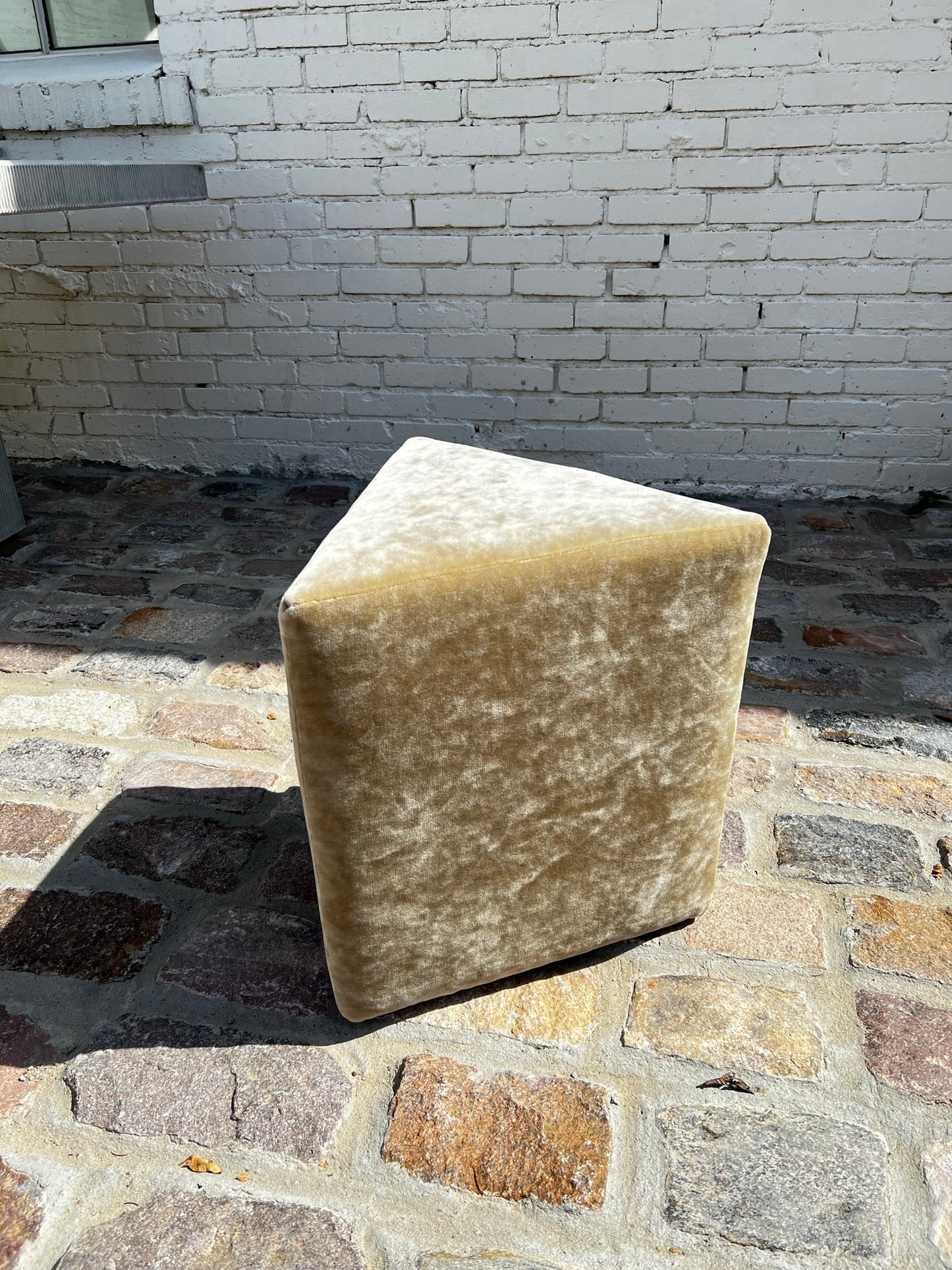 9540-00 Triangle Ottoman - Tulum Cement