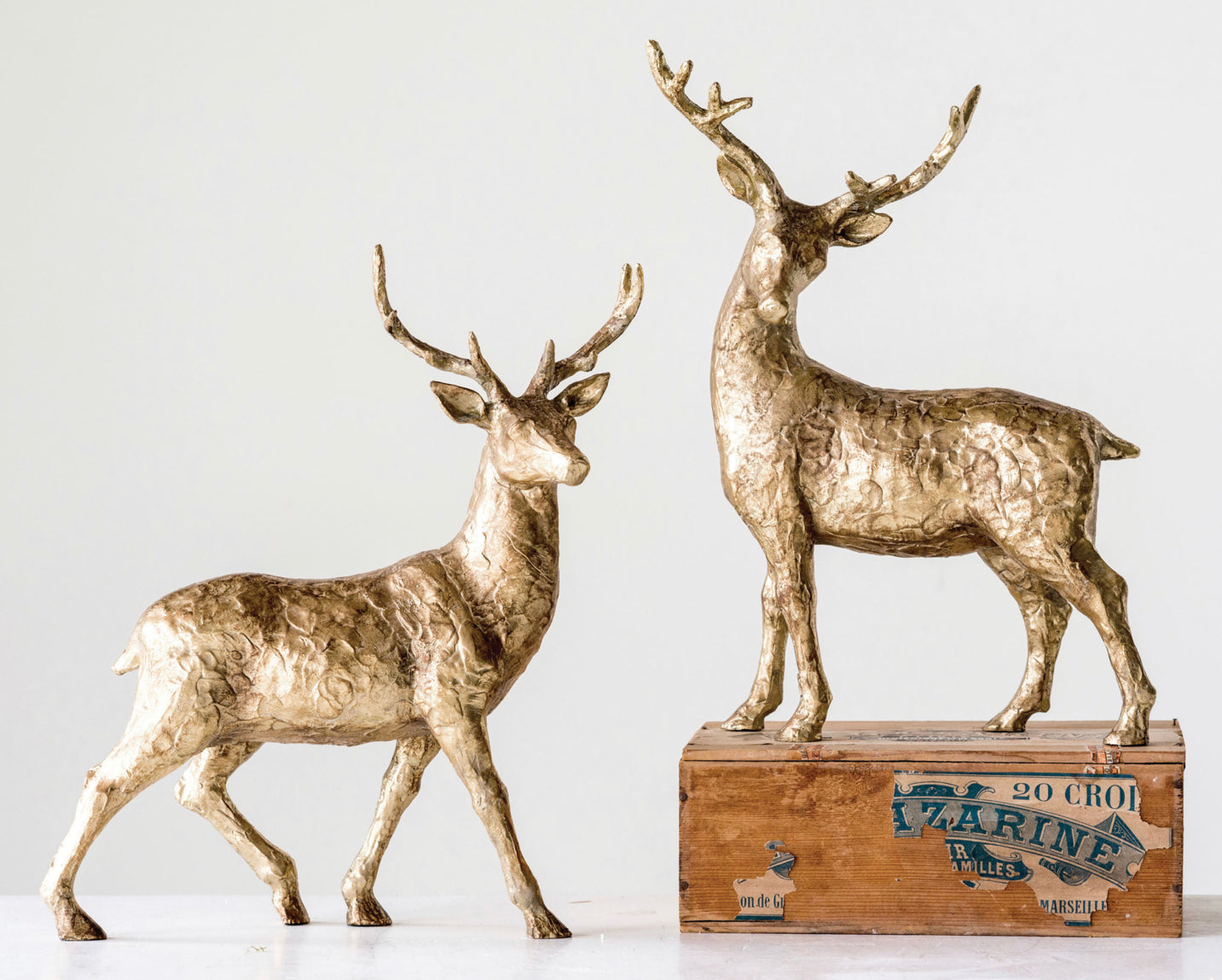 Standing Deer, 2 Styles