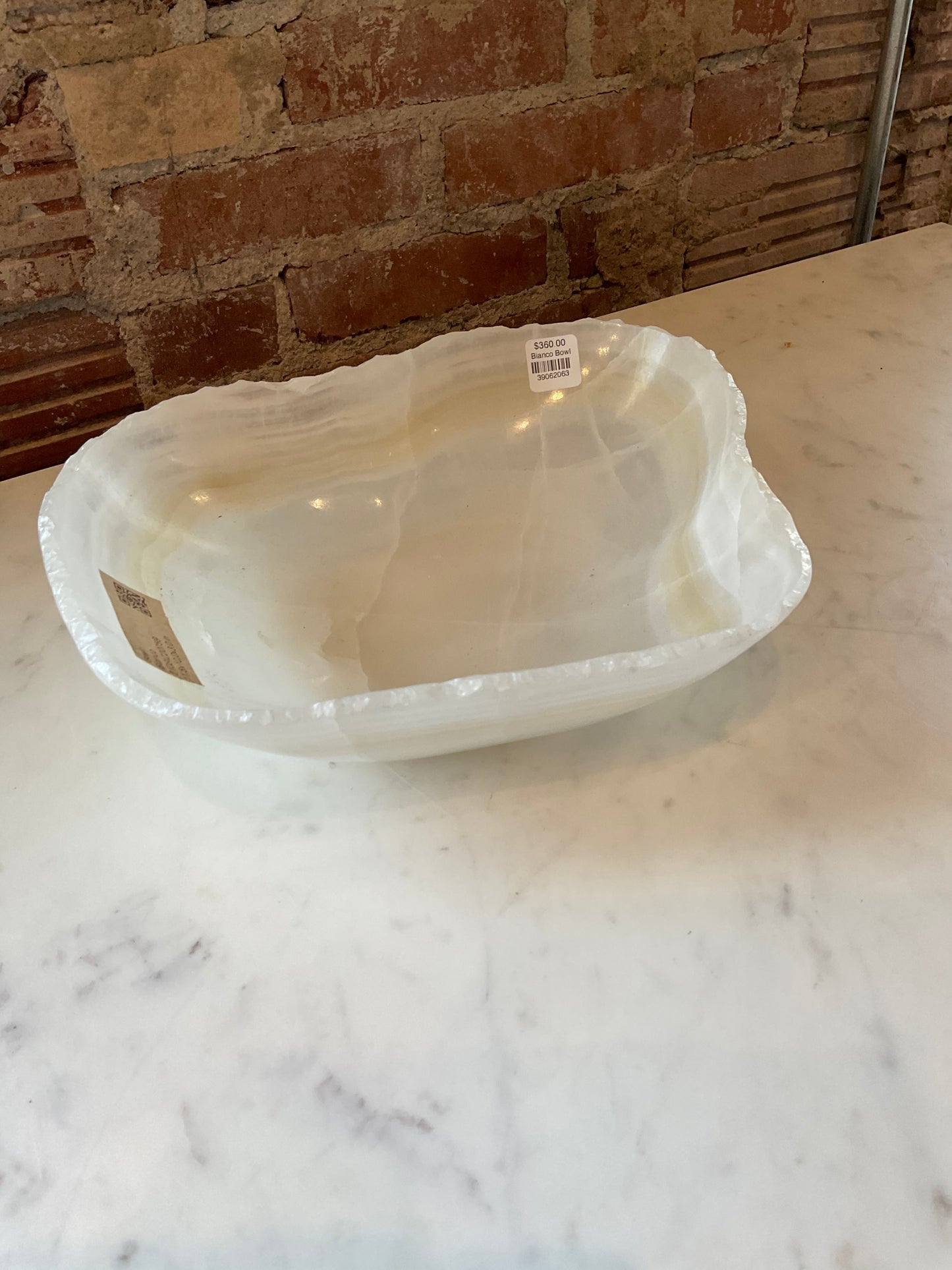 Bianco Bowl