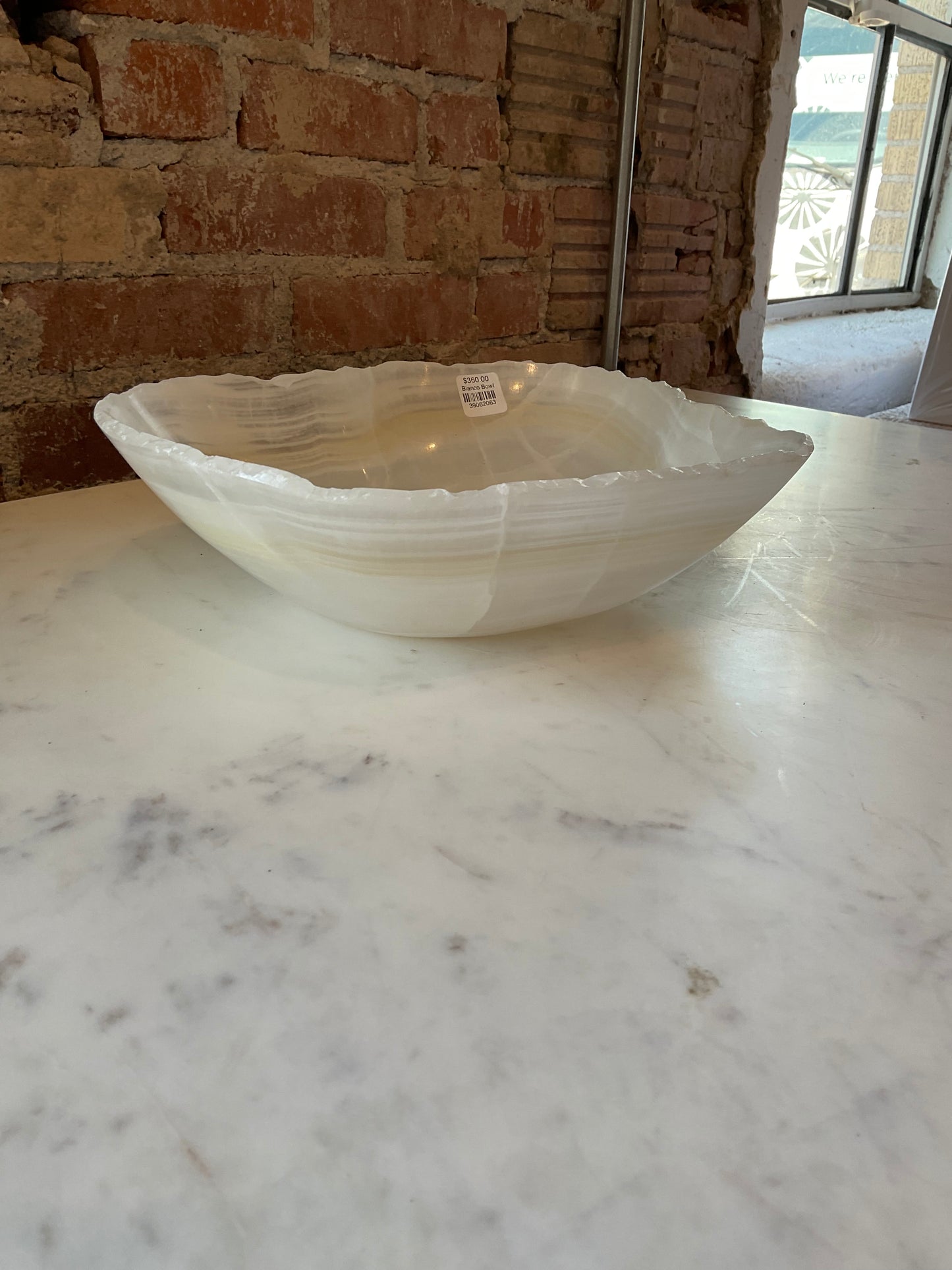 Bianco Bowl