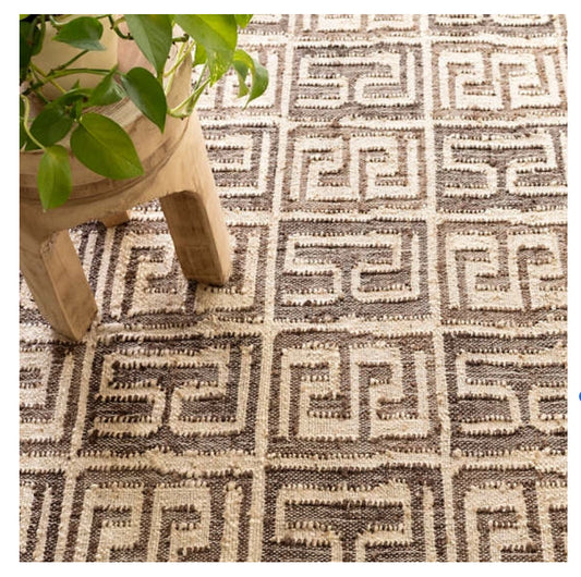Auricula Woven Jute Rug