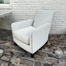 Load image into Gallery viewer, 3100-01 Chair - Mandra Fog

