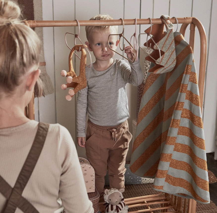 Kids Clothing Hanger