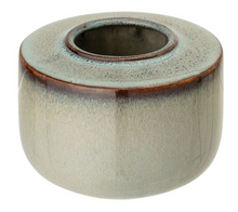 Load image into Gallery viewer, Round Stoneware Vase
