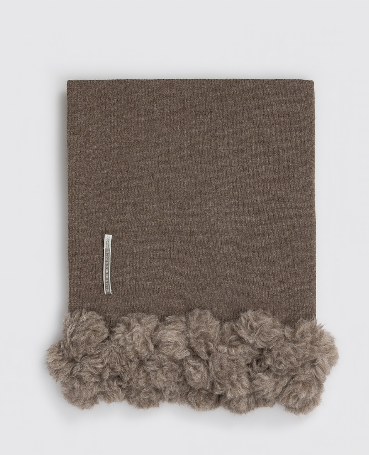 Dandi Throw