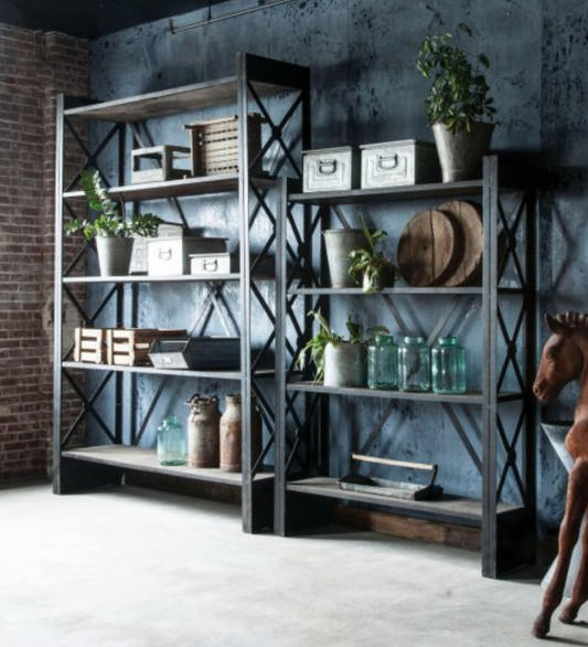 Merchant's Shelf