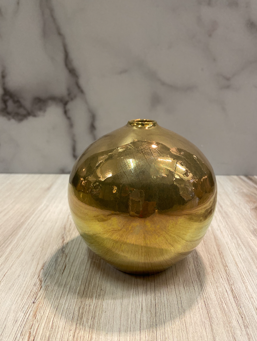 Shiny Gold Vase