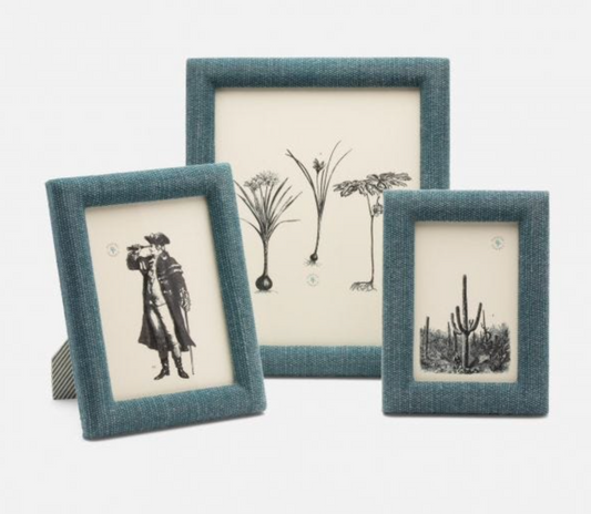Kemi Picture Frame