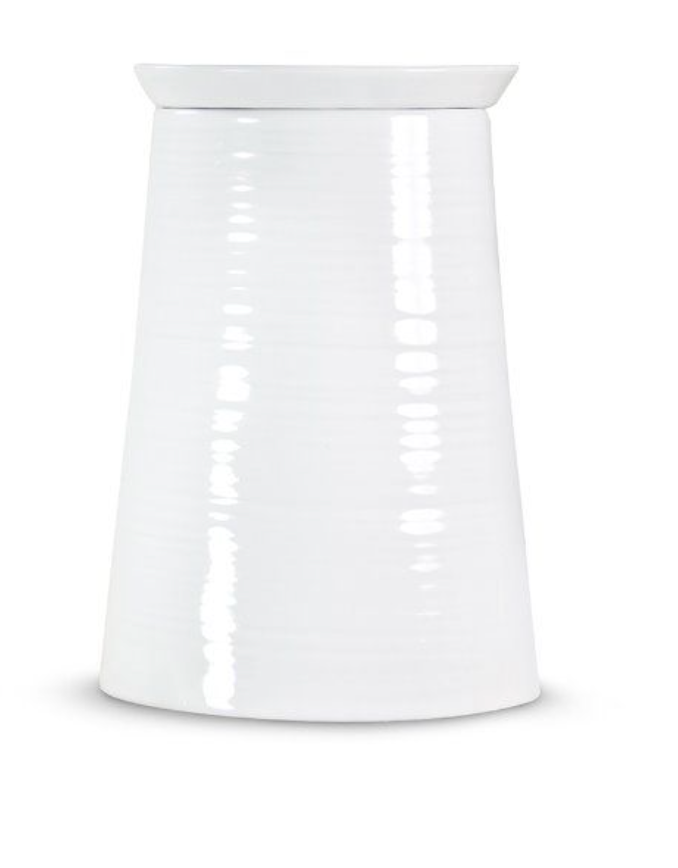 Montes Doggett Canister 44