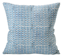 Load image into Gallery viewer, Massimo Linen Pillow
