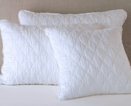 Luna Bedding Collection
