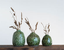 Load image into Gallery viewer, Distressed Green Terra-cotta Vases
