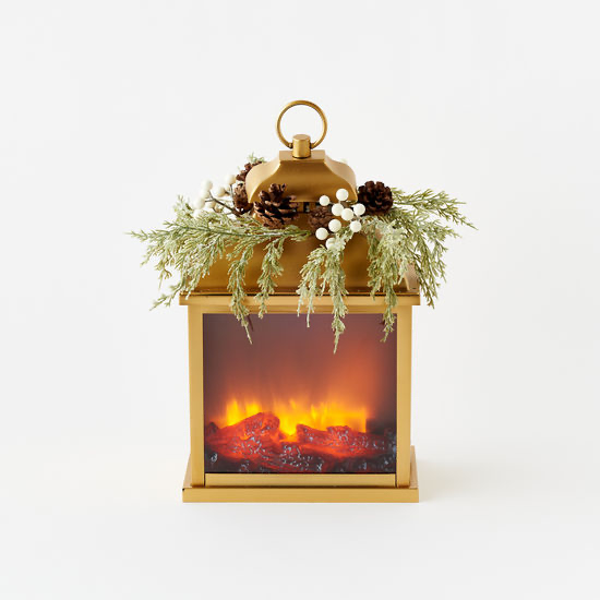 Fire Light Lantern with Pine Wreath