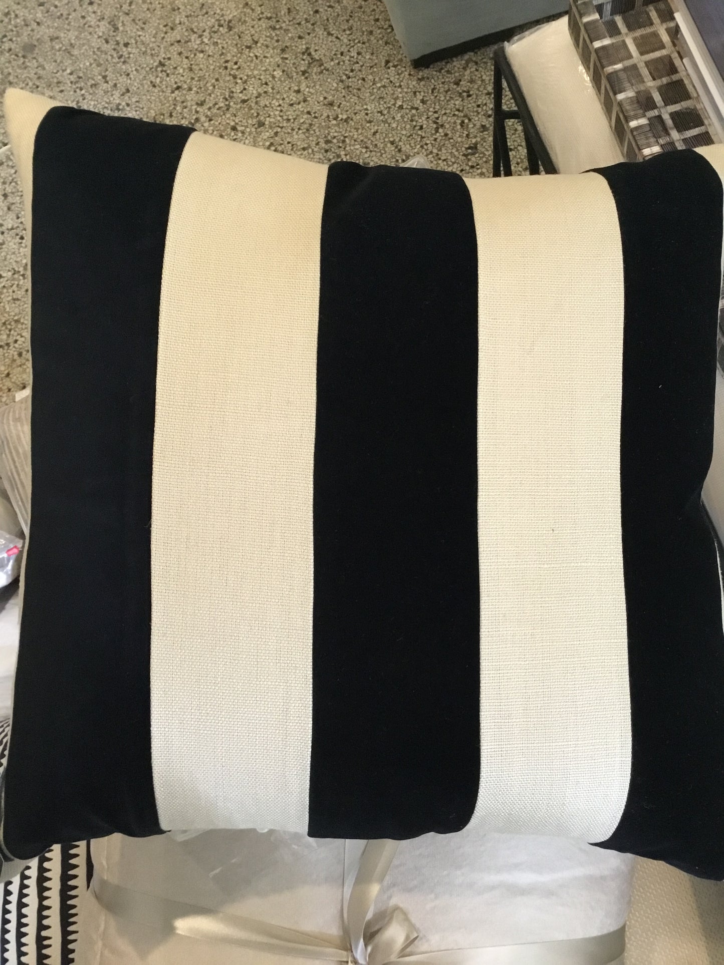 Giorgio Linen Pillow