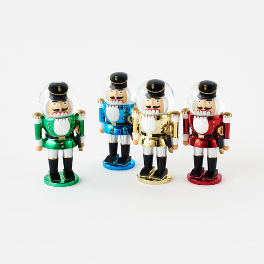 Nutcracker Waterglobe